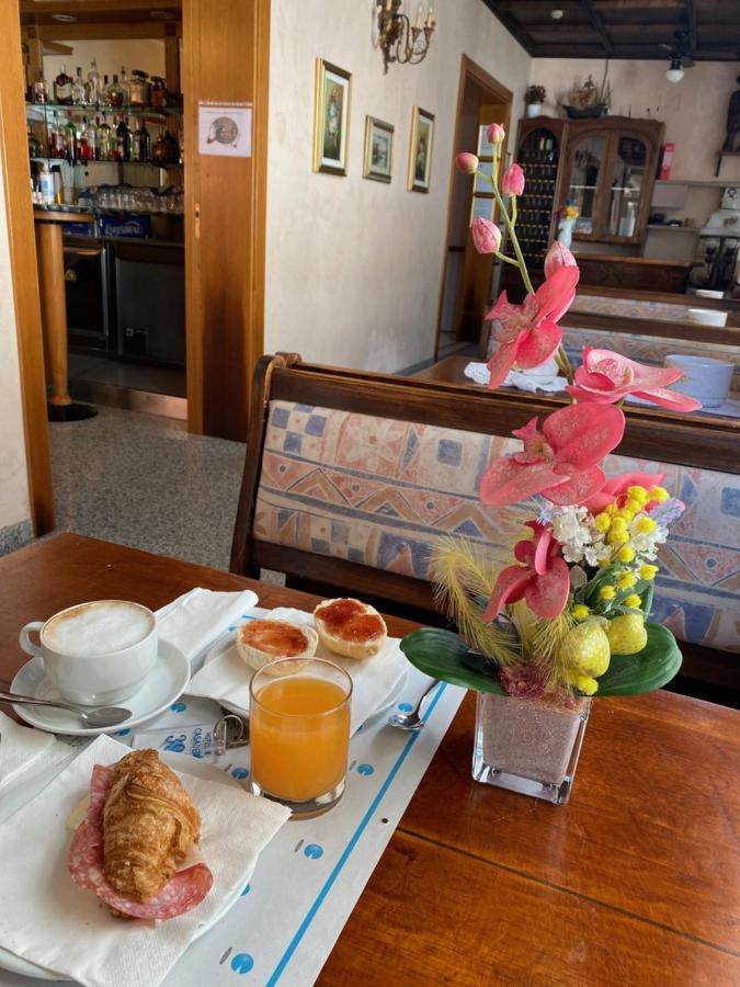 Hotel Casadei Rimini Ngoại thất bức ảnh