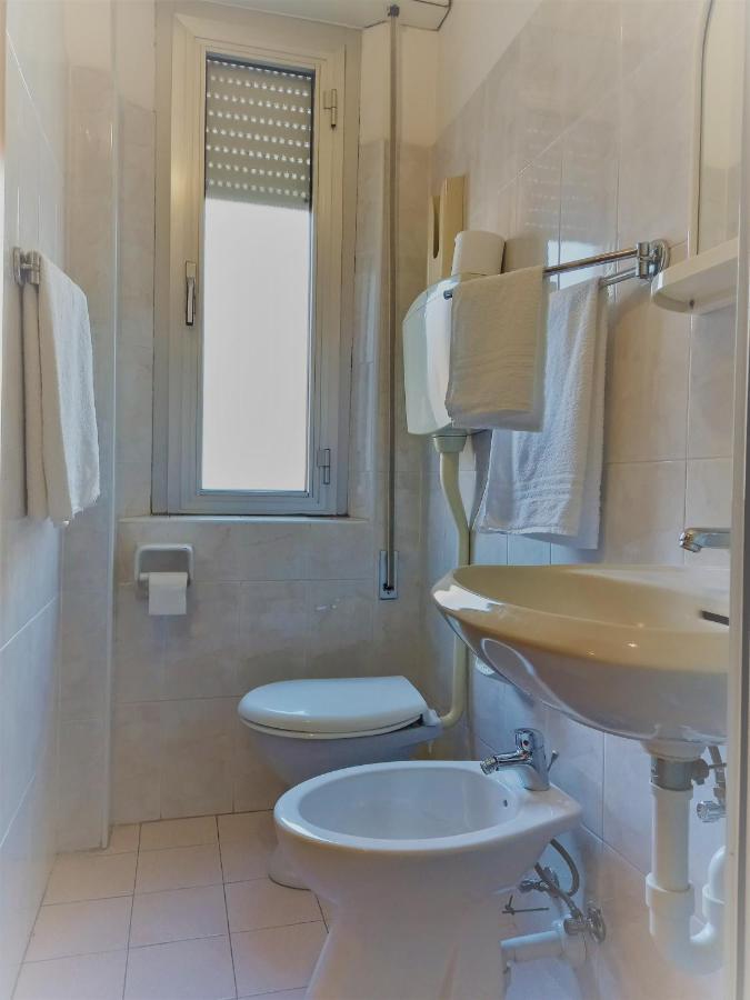 Hotel Casadei Rimini Ngoại thất bức ảnh
