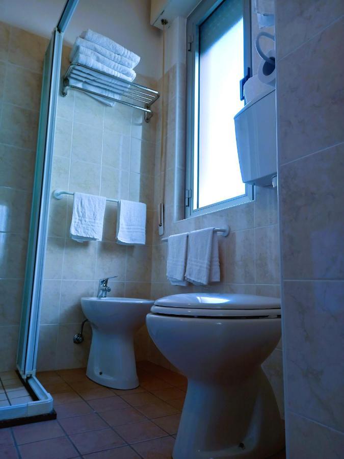 Hotel Casadei Rimini Ngoại thất bức ảnh